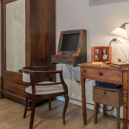 San Paolo Steampunk Flat Apartment
