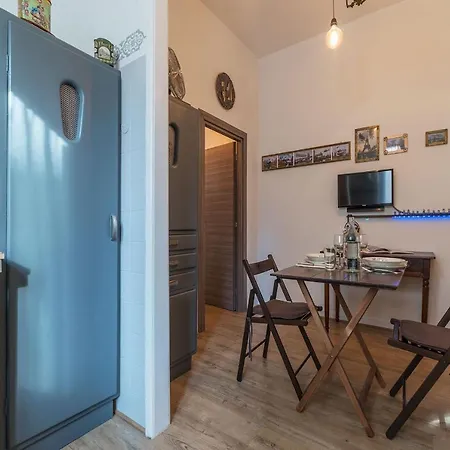 San Paolo Steampunk Flat Róma